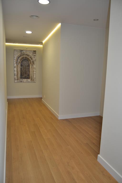 Los Amigos Vip Rooms Madrid Eksteriør billede